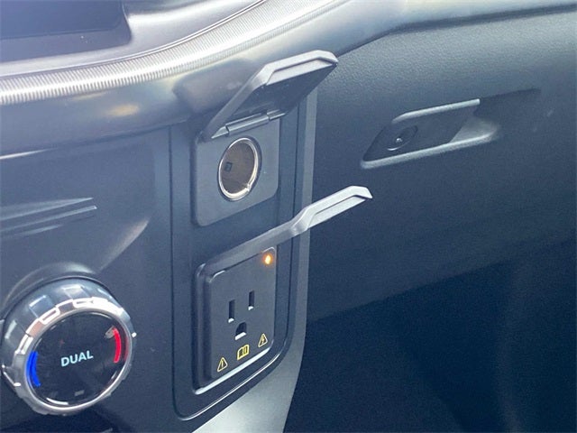 2025 Ford F-150 Lariat Custom