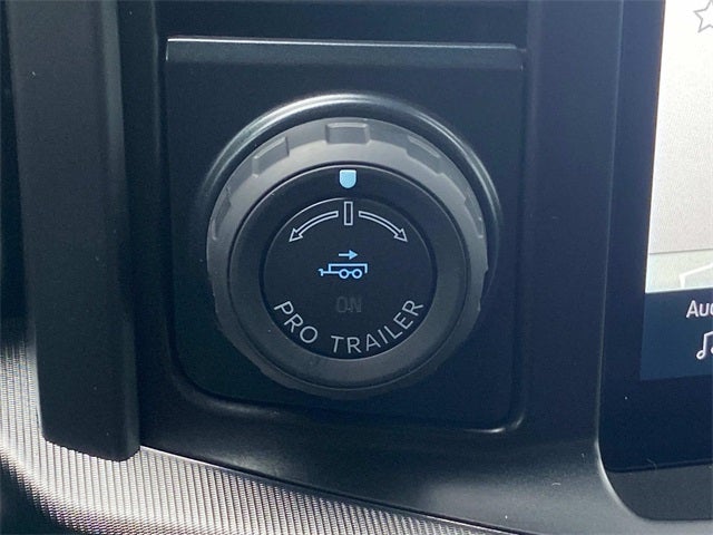 2025 Ford F-150 Lariat Custom