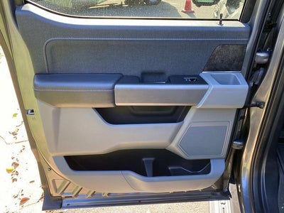 2023 Ford F-150 Lightning XLT