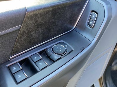 2023 Ford F-150 Lightning XLT