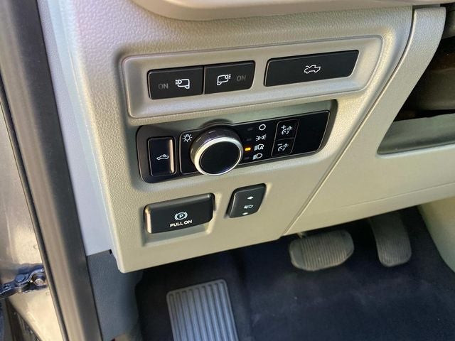 2023 Ford F-150 Lightning XLT