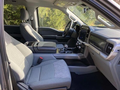 2023 Ford F-150 Lightning XLT