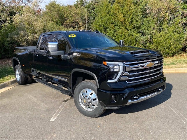 2024 Chevrolet Silverado 3500HD High Country