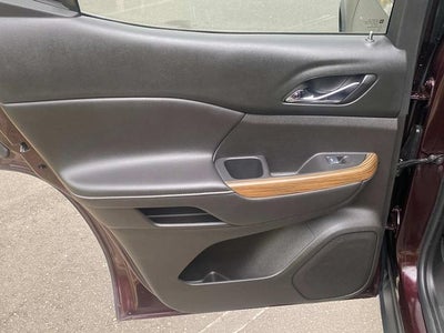 2017 GMC Acadia SLE-2