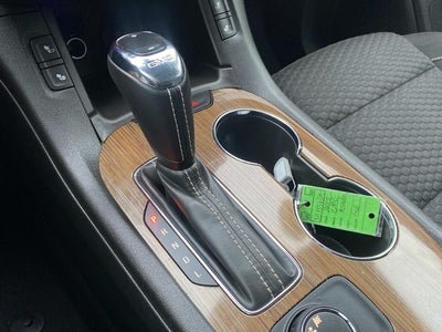 2017 GMC Acadia SLE-2