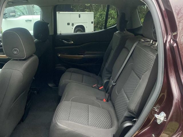 2017 GMC Acadia SLE-2