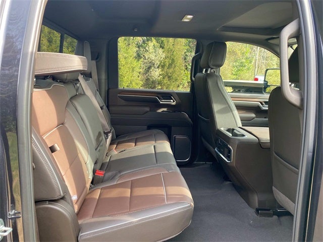 2025 GMC Sierra 3500HD Denali