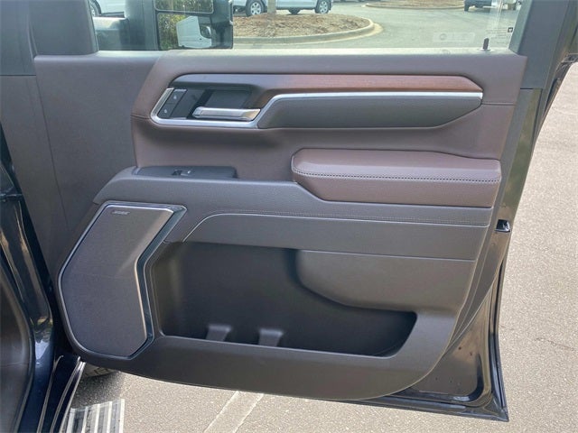 2025 GMC Sierra 3500HD Denali