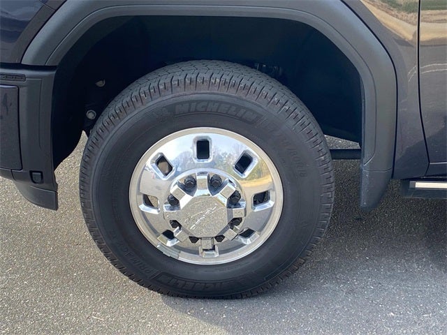 2025 GMC Sierra 3500HD Denali