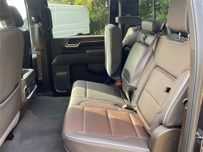 2025 GMC Sierra 3500HD Denali