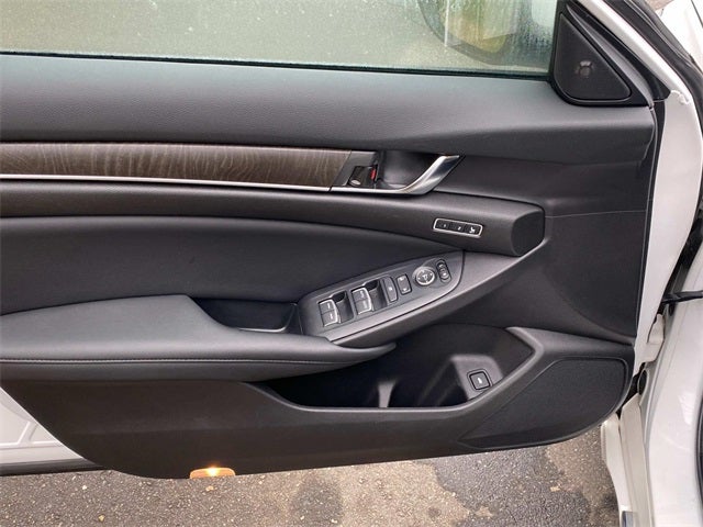 2022 Honda Accord Touring 2.0T