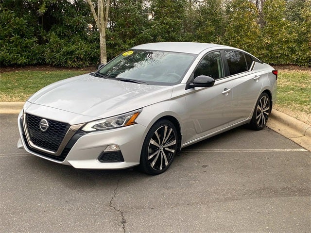 2022 Nissan Altima 2.5 SR