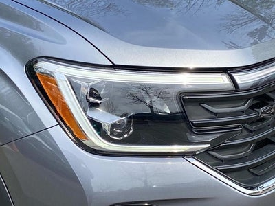 2024 Volkswagen Atlas 2.0T SEL Premium R-Line