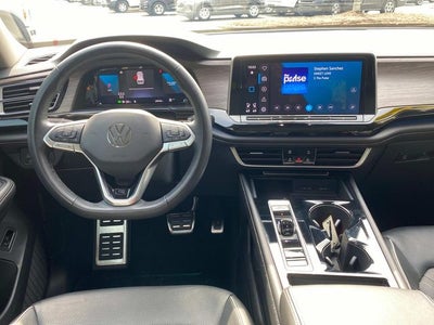 2024 Volkswagen Atlas 2.0T SEL Premium R-Line