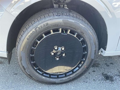 2026 Ford Maverick Lobo Standard