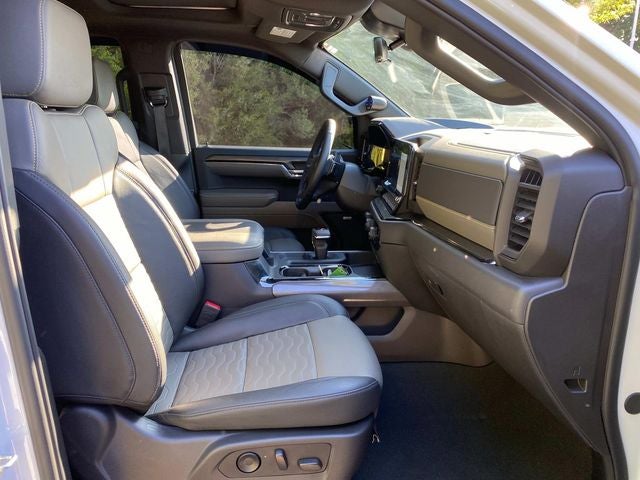 2024 Chevrolet Silverado 1500 ZR2 UPFITTED