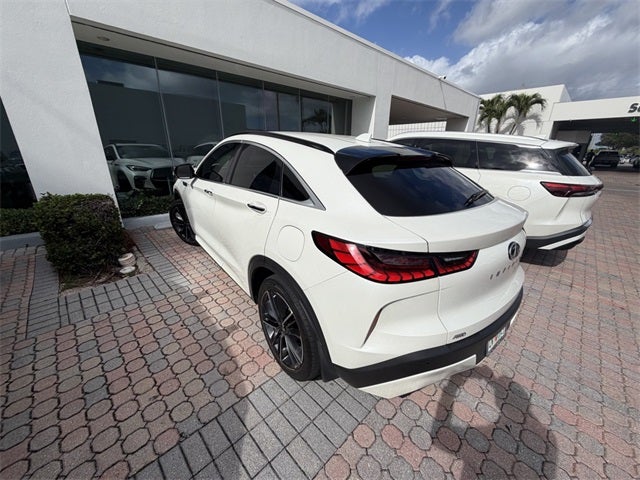 2022 INFINITI QX55 Essential