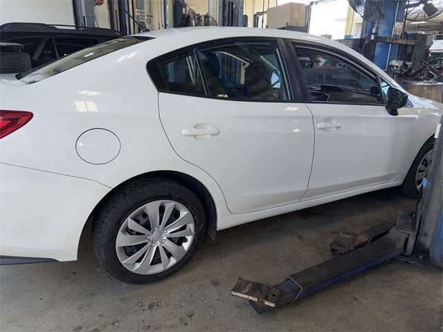 2019 Subaru Impreza 2.0i