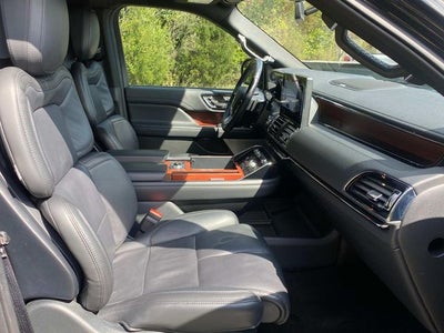 2023 Lincoln Navigator Reserve CPO