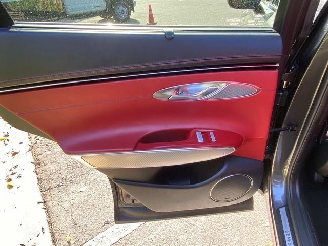 2024 Genesis GV70 2.5T