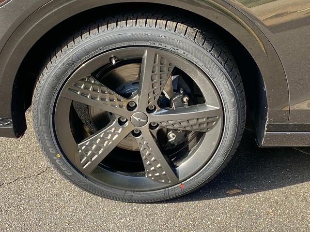 2024 Genesis GV70 2.5T