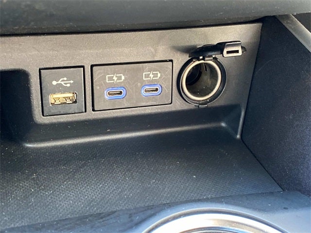 2022 Toyota Highlander L