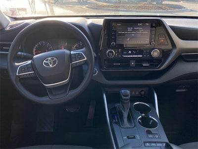 2022 Toyota Highlander L