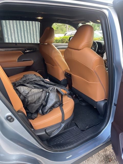 2020 Toyota Highlander Platinum