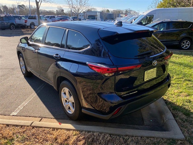 2023 Toyota Highlander LE