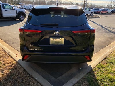 2023 Toyota Highlander LE