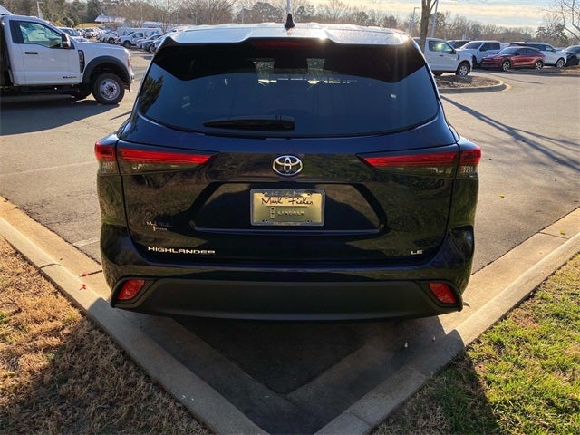 2023 Toyota Highlander LE