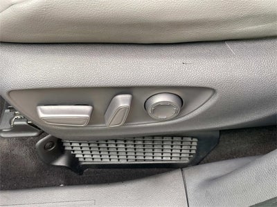 2021 Toyota Sienna XLE 8 Passenger