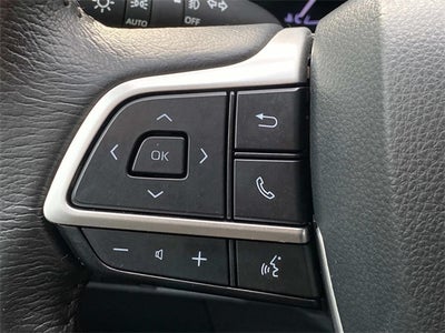 2021 Toyota Sienna XLE 8 Passenger