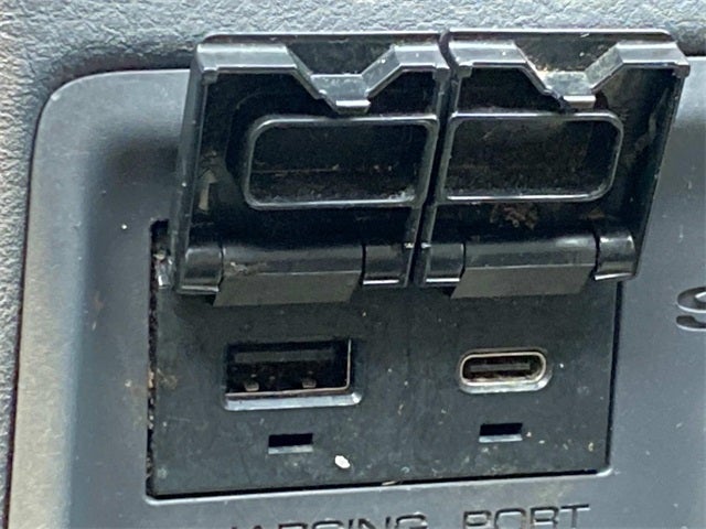 2021 Toyota Sienna XLE 8 Passenger