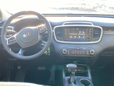 2019 Kia Sorento L