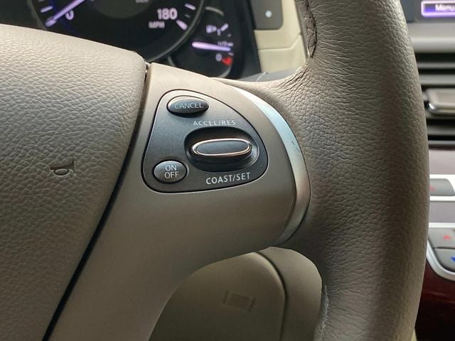 2015 INFINITI Q70 3.7X