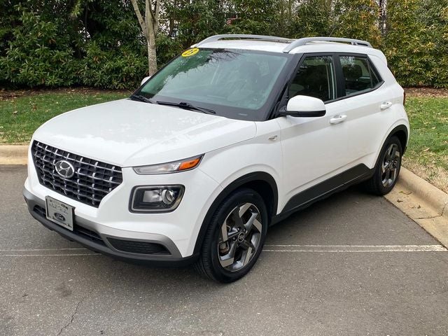 2023 Hyundai Venue SEL