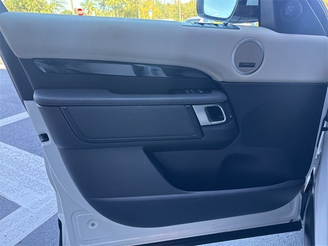 2021 Land Rover Discovery S