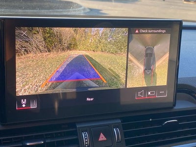 2022 Audi SQ5 Premium Plus quattro