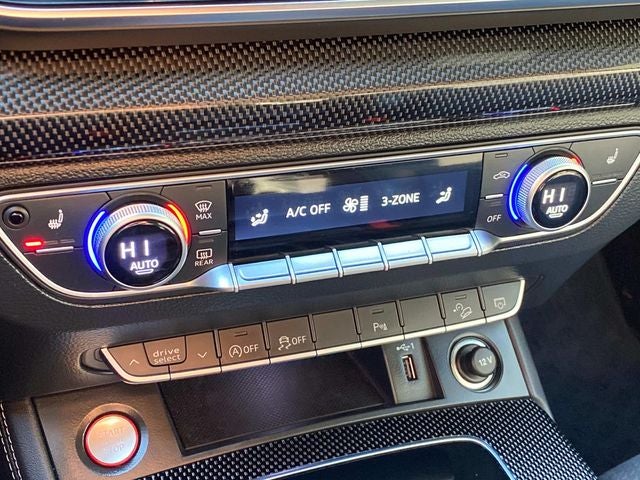 2022 Audi SQ5 Premium Plus quattro