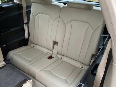 2019 Audi Q7 45 Premium Plus quattro