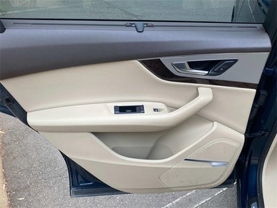 2019 Audi Q7 45 Premium Plus quattro