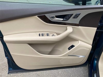 2019 Audi Q7 45 Premium Plus quattro