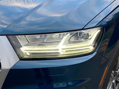 2019 Audi Q7 45 Premium Plus quattro