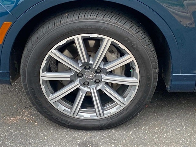 2019 Audi Q7 45 Premium Plus quattro