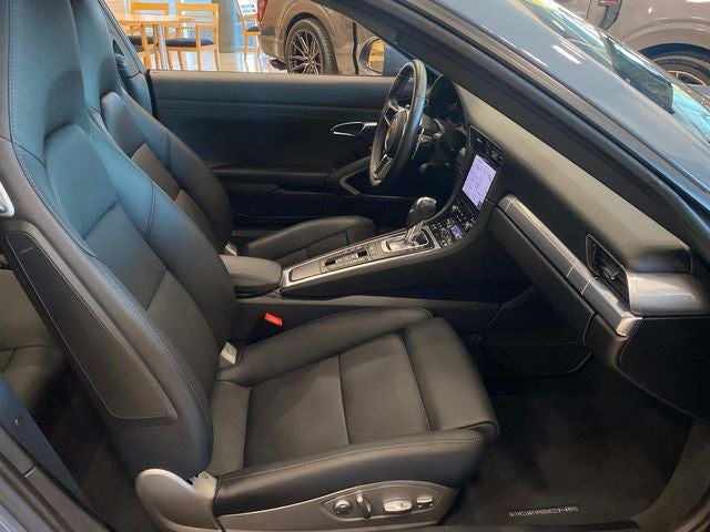 2017 Porsche 911 Carrera