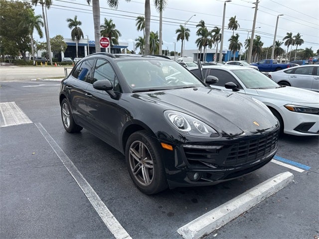 2018 Porsche Macan Base