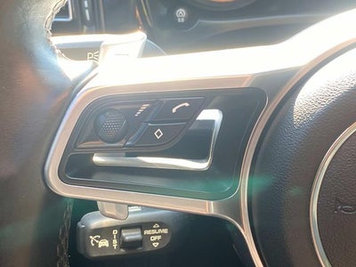 2020 Porsche Macan S