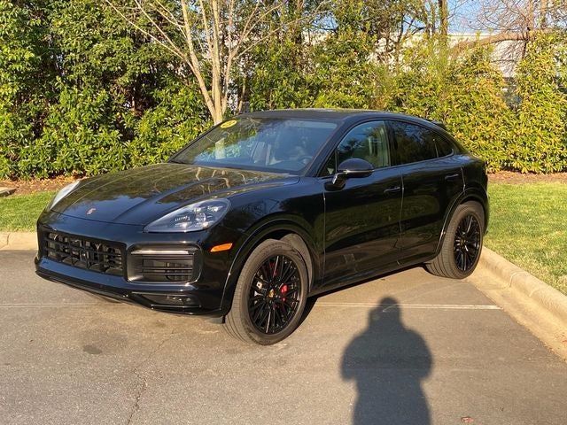 2023 Porsche Cayenne Coupe GTS