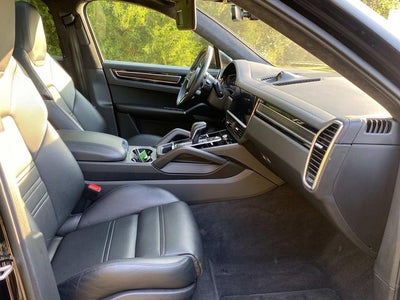 2023 Porsche Cayenne Coupe GTS